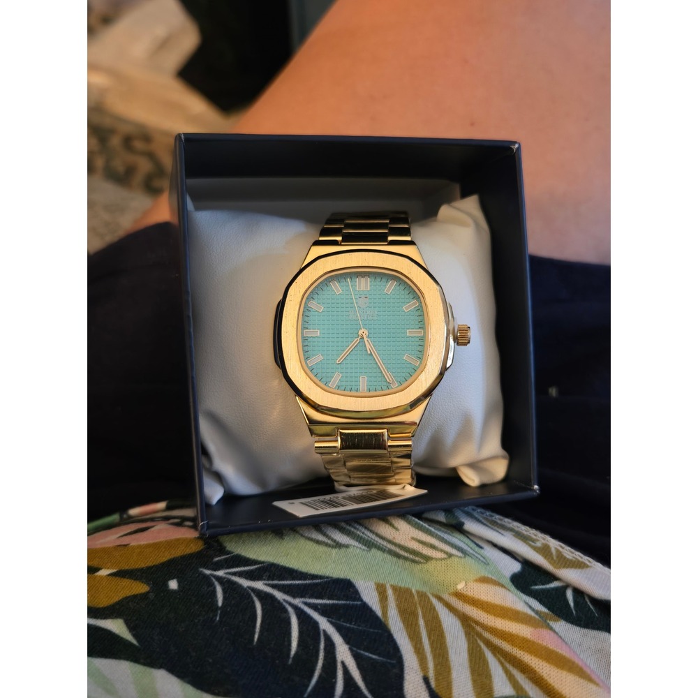 Montres Prestige Gold Tone Watch Turquoise Waffle Dial MPW-0305 New